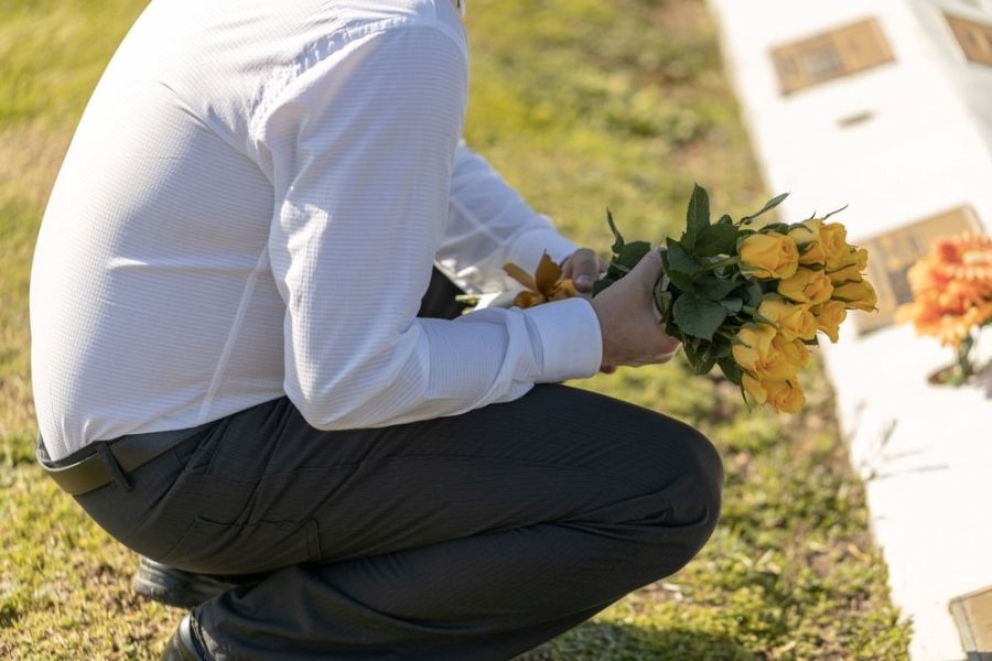 cuanto cuesta panteon espana